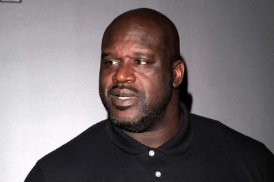Shaq Says His Dad Treated Him to White Castle, But When He Saw Homeless Man With a Sign, He Gave 3 of His Burgers to the Guy — ‘Always Look Out for the Little Man’